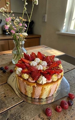 Charlotte aux fraises