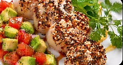 Brochettes de Sain Jacques aux amandes