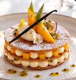 Millefeuille vanille, mangue, fruits de la passion